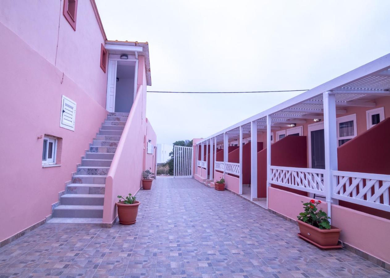 Ferienwohnung Ta Kymata Karpathos Afiartis Exterior foto